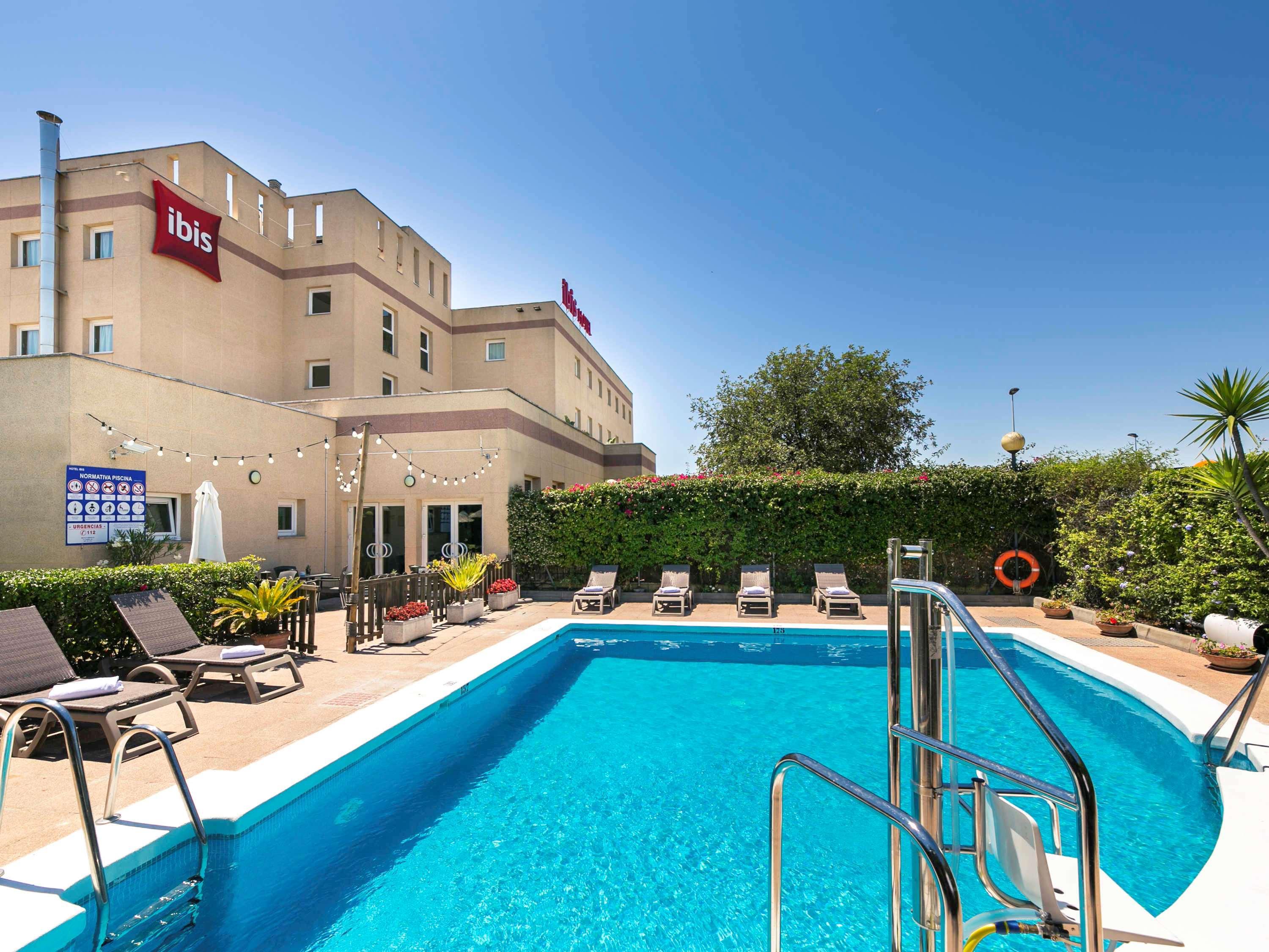 Ibis Cadiz Hotel 2*