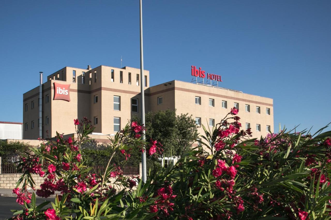Hotel Ibis Cadiz 2*